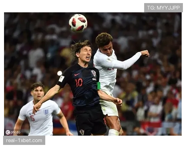 罗马定位球战术成重要得分手段 35%进球来自角球与任意球